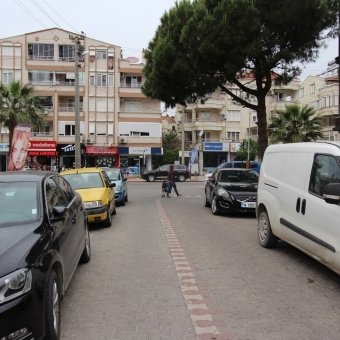 Akçay Merkez'de Sezonluk Eşyalı Kiralık Yazlık