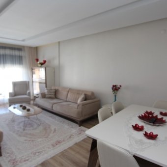 Akçay İkizçay'da 3+1  geniş  ferah satılık lüks daire.
