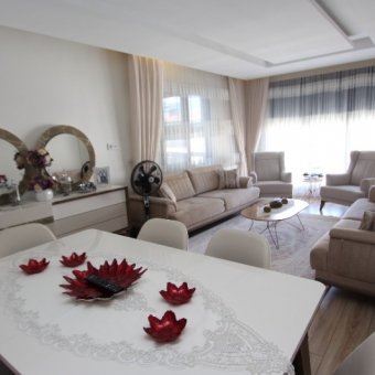 Akçay İkizçay'da 3+1  geniş  ferah satılık lüks daire.