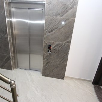 AKÇAY ALTINKUM'DA DENİZE YAKIN SATILIK 2+1 ARAKAT DAİRE