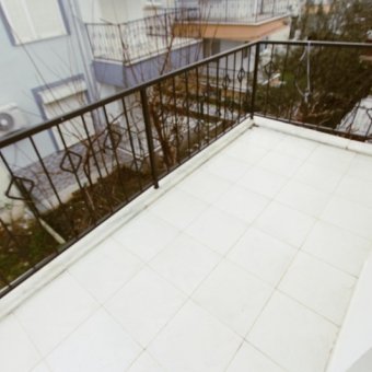 AKÇAYDA SİTE İÇİNDE SATILIK 4+1 TRİPLEKS MÜSTAKİL EV