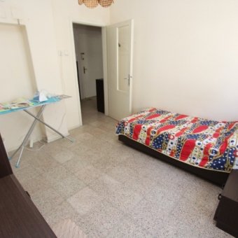 AKÇAY YENİMAHALLEDE SATILIK DENİZE 30.M MANZARALI ARA KAT ÖN CEPHE 2+1 DAİRE
