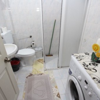 Akçay Merkezde 3+1 Giriş Üstü Satılık Daire
