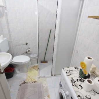 Akçay Merkezde 3+1 Giriş Üstü Satılık Daire
