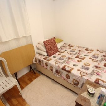 Akçay Merkezde 3+1 Giriş Üstü Satılık Daire