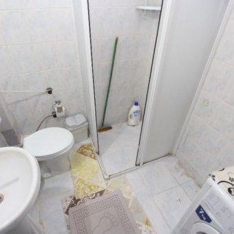 Akçay Merkezde 3+1 Giriş Üstü Satılık Daire