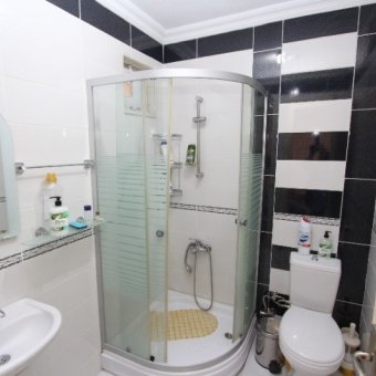 Akçay Sarıkız'da 150 Metrekare 3+1 Giriş Üstü Satılık Daire