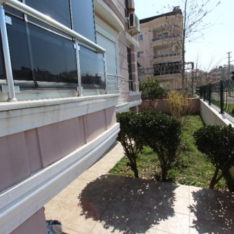 Akçay Sarıkız'da 150 Metrekare 3+1 Giriş Üstü Satılık Daire
