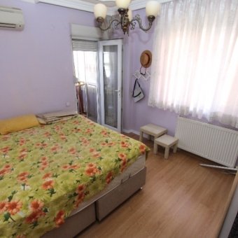 Akçay Sarıkız'da 150 Metrekare 3+1 Giriş Üstü Satılık Daire