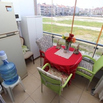 Akçay Sarıkız'da 150 Metrekare 3+1 Giriş Üstü Satılık Daire