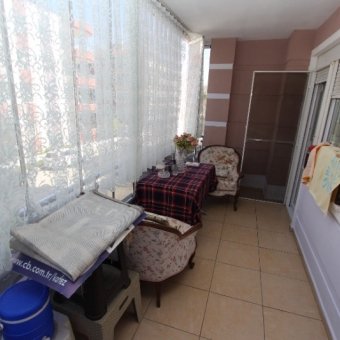 Akçay Sarıkız'da 150 Metrekare 3+1 Giriş Üstü Satılık Daire