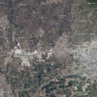 Edremit Mehmetalan'da akan Dere kenarın'da Satılık Zeytinlik ve Bahçe