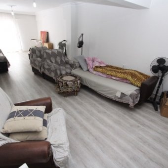 Akçay Merkezde Satılık 3+1 Ara Kat Daire