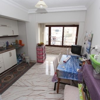 Akçay Merkezde Satılık 3+1 Ara Kat Daire