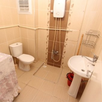 Akçay Merkez'de 2+1 Eşyalı Yüksek Giriş Kat Satılık Daire