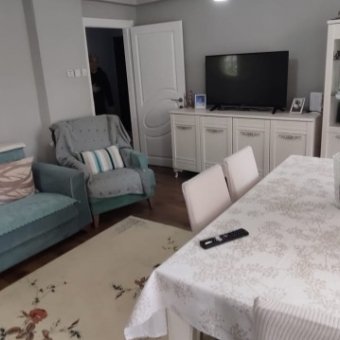 Akçay Altınkum'da Eşyalı Yüksek Giriş Kat Kiralık Daire