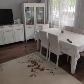 Akçay Altınkum'da Eşyalı Yüksek Giriş Kat Kiralık Daire