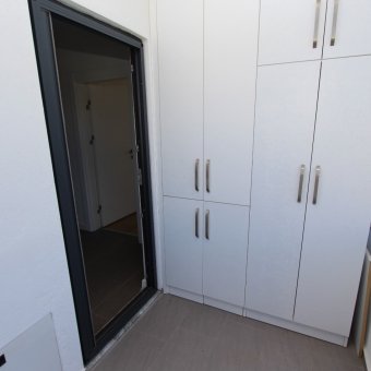 Edremit Güre'de Havuzlu Site İçinde Kiralık Villa