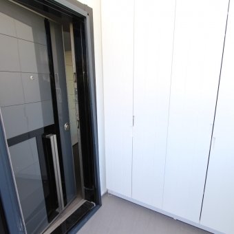 Edremit Güre'de Havuzlu Site İçinde Kiralık Villa