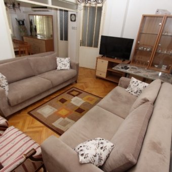 Akçay Sarıkız Mahallesinde Giriş Üstü 2+1 Masrafsız Satılık Daire