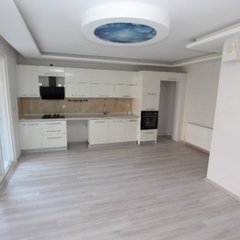 Balıkesir Edremit Akçay İkizçay Mahallesinde Sıfır 3+1 Yüksek Giriş Kat Satılık Daire