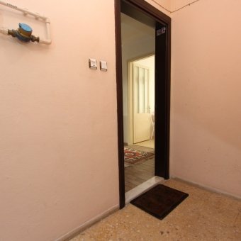 Balıkesir Edremit Akçay Sarıkız Mahallesinde 24031 Sokak 2+1 Giriş Üstü Öğrenciye Özel  Eşyalı Kiralık Daire