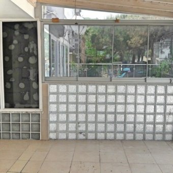 REPAL' den Sarımsaklı Merkezde Deniz Manzaralı Satılık İşyeri.