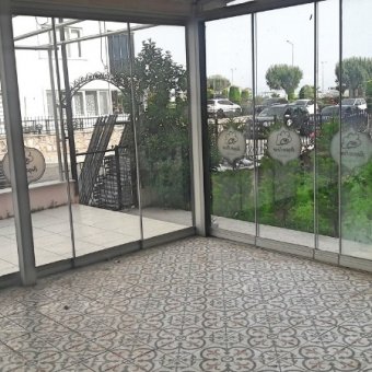 REPAL' den Sarımsaklı Merkezde Deniz Manzaralı Satılık İşyeri.