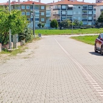 REPAL' den Sarımsaklı Merkezde 2+1 Eşyalı Site İçinde Satılık Daire.