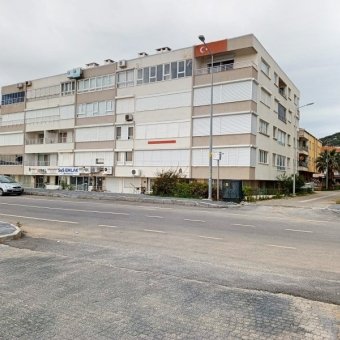 REPAL' den Sarımsaklı Sahilde Deniz Manzaralı 3+1 Satılık Daire.
