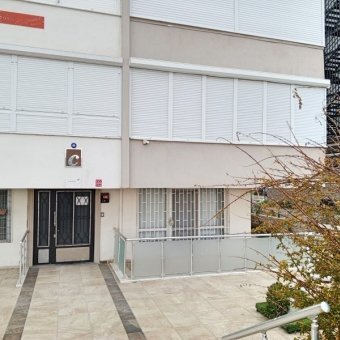 REPAL' den Sarımsaklı Sahilde Deniz Manzaralı 3+1 Satılık Daire.