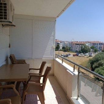 REPAL' den Sarımsaklı Merkezde 2+1 Satılık Eşyalı Yeni Daire.