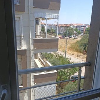 REPAL' den Sarımsaklı Merkezde 2+1 Satılık Eşyalı Yeni Daire.