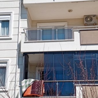 REPAL' den Sarımsaklı Merkezde 2+1 Satılık Eşyalı Yeni Daire.