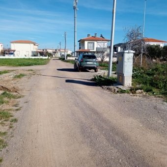 Ayvalık Altınova' da Denize Yakın Konut İmarlı Arsa.