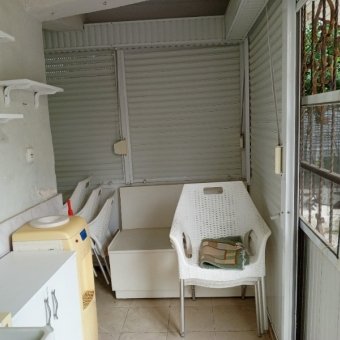 Ayvalık Sarımsaklı Merkezde 2+1 Eşyalı Satılık Daire.