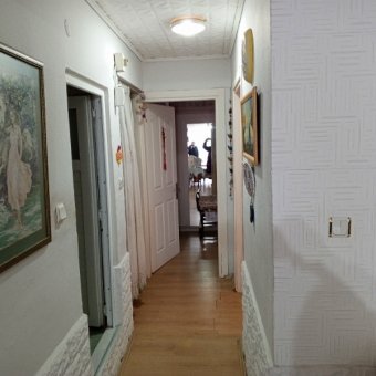 Ayvalık Sarımsaklı Merkezde 2+1 Eşyalı Satılık Daire.