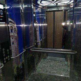 Ayvalık Altınova Merkezde  Yeni Binada Sıfır 2+1 Satılık Daire.