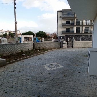 Ayvalık Altınova Merkezde  3+1 Sıfır Satılık Daire.