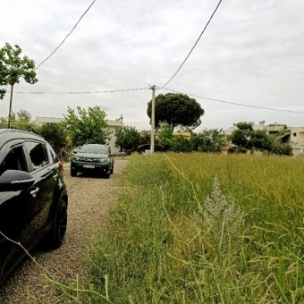 Ayvalık Altınova' da Denize Yakın Projeli Satılık İmarlı Arsa.