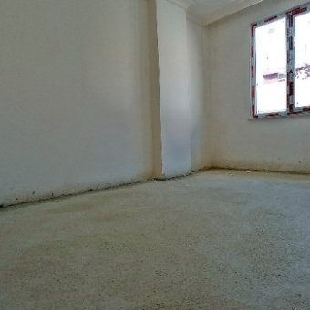 Bahçelievler Soğanlı merkezde 5+2 geniş dubleks daire.