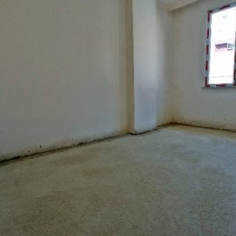 Bahçelievler Soğanlı merkezde 5+2 geniş dubleks daire.