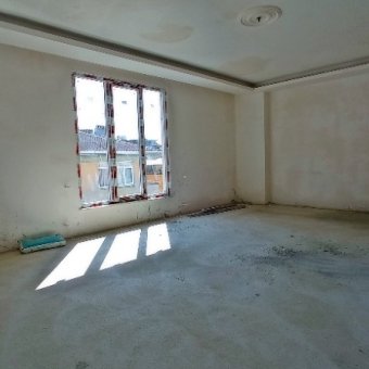 Bahçelievler Soğanlı merkezde 5+2 geniş dubleks daire.