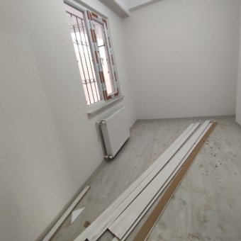 Bahçelievler  Hürriyet mah. satılık 4+2 ters dubleks daire.