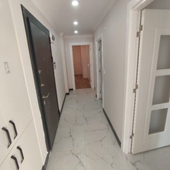 Bahçelievler Soğanlı satılık sıfır 2+1 ara kat daire.