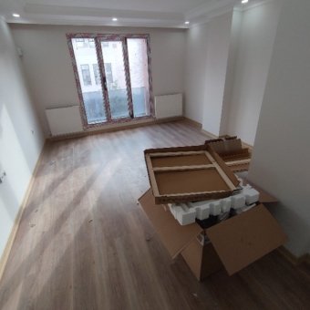 Bahçelievler Soğanlı satılık sıfır 2+1 ara kat daire.