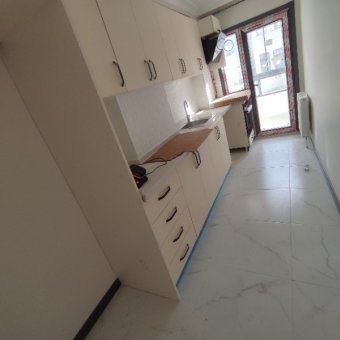 Bahçelievler Soğanlı satılık sıfır 2+1 ara kat daire.