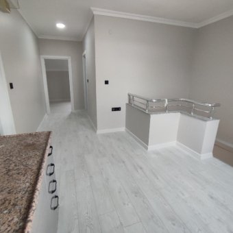 Bahçelievler  Siyavuşpaşa Satılık 4+2 geniş yeni dubleks daire.