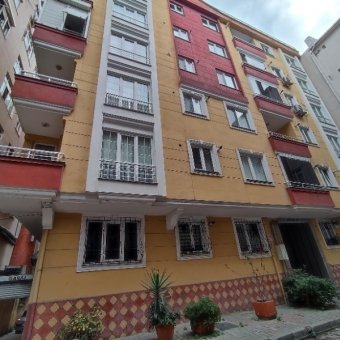 Bahçelievler  Siyavuşpaşa Satılık 4+2 geniş yeni dubleks daire.