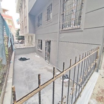 Bahçelievler  Kocasinan satılık 2+1 sıfır daire.